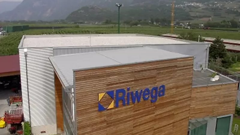 屋顶防水材料批发价格：揭秘影响价格的关键因素